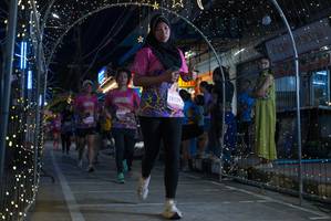 BIB: 18139
                            <button type="button" onclick="openModal(24677036)" class="btn btn-primary btn-sm float-right btn-popup" data-toggle="modal" data-target=".modal-high-quality">
                        <i class="fas fa-shopping-cart"></i> Add to Cart
                    </button>
                                            <button type="button" onclick="isThisMe(24677036, true)" class="btn btn-success btn-sm float-right btn-popup btn-isme hidden" data-toggle="tooltip" data-placement="bottom" title="นี่คือรูปของคุณใช่ไหม คลิกที่นี่เพื่อเอาเข้าอัลบั้ม">
                        <i class="fas fa-plus"></i> Add to album
                    </button>
                    <button type="button" onclick="isThisMe(24677036, false)" class="btn btn-warning btn-sm float-right btn-popup btn-isnotme hidden">
                        <i class="fas fa-ban"></i> Remove from album
                    </button>